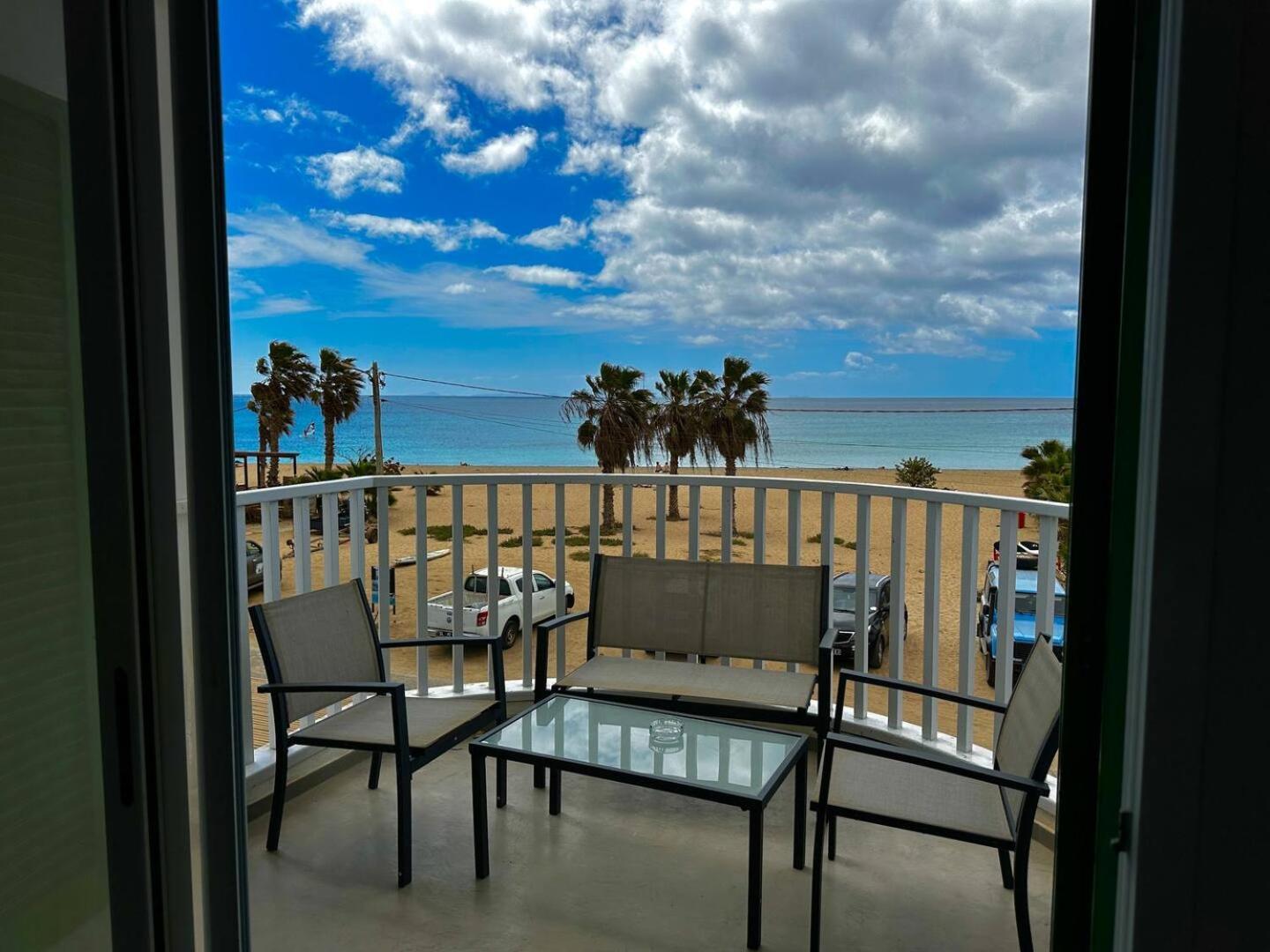 Leme Bedje Sea View - By Bobbywashere Santa Maria Exterior photo