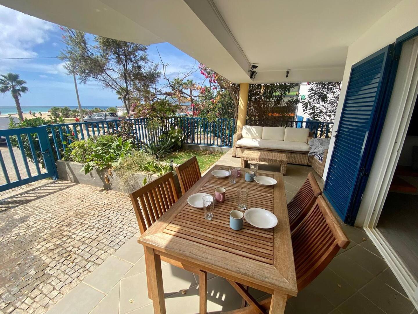 Leme Bedje Sea View - By Bobbywashere Santa Maria Exterior photo
