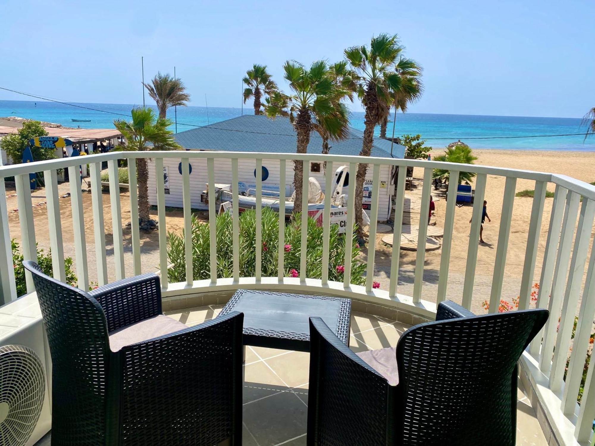 Leme Bedje Sea View - By Bobbywashere Santa Maria Exterior photo