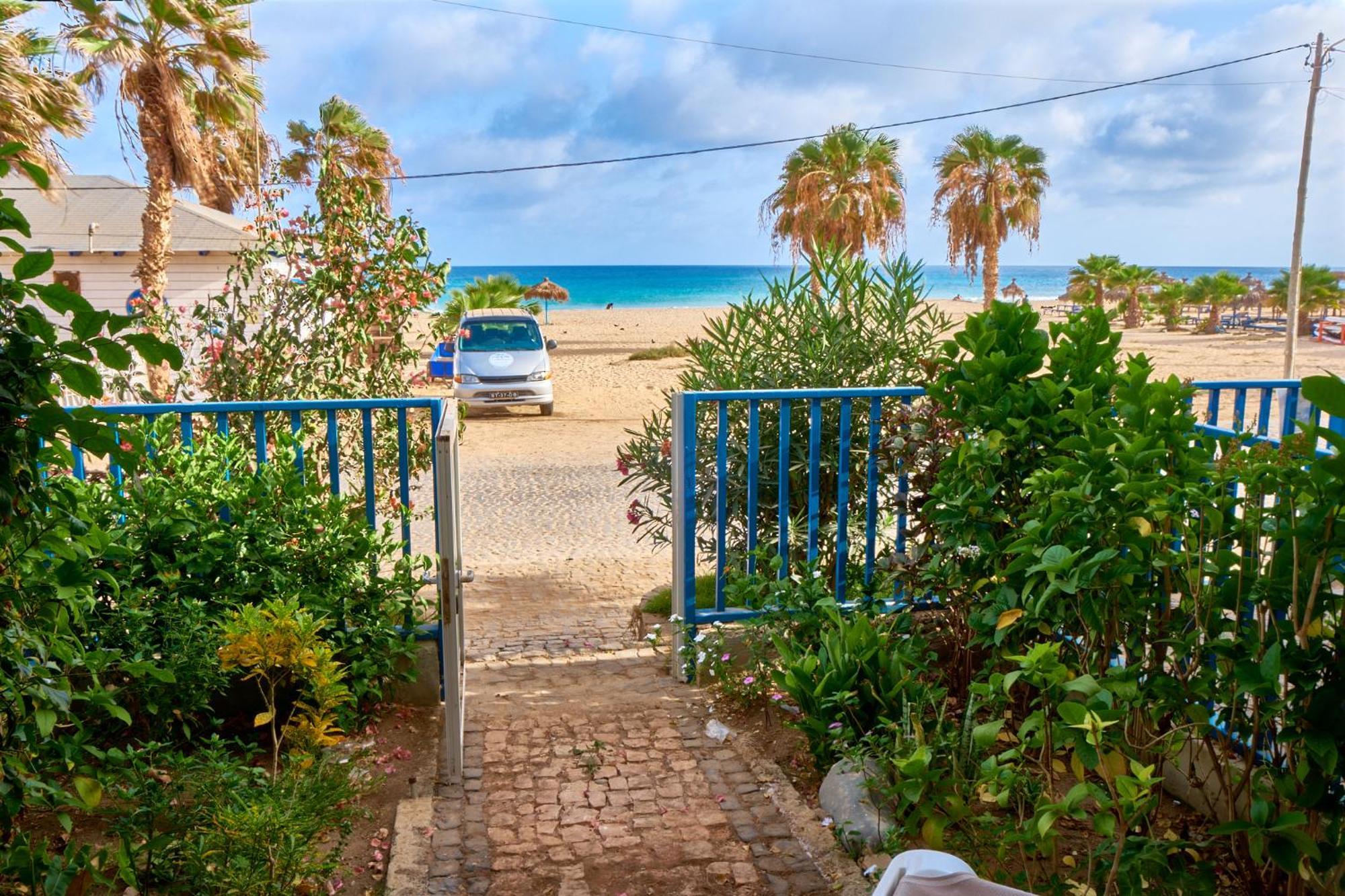 Leme Bedje Sea View - By Bobbywashere Santa Maria Exterior photo
