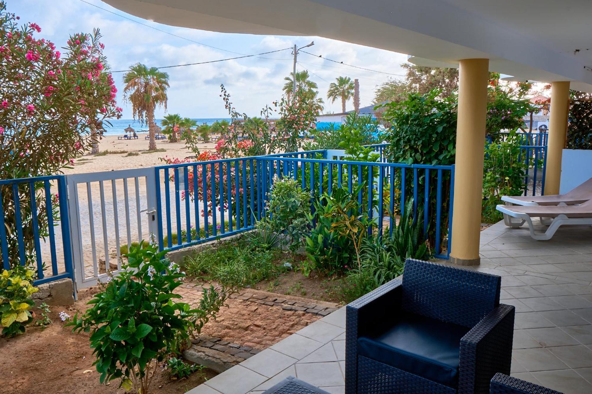 Leme Bedje Sea View - By Bobbywashere Santa Maria Exterior photo